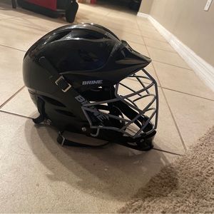 Youth adjustable lacrosse helmet